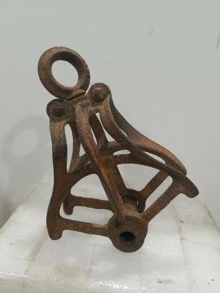 Vintage Cast Iron Pulley.  Ney Mfg Co.  Model 143 Is.