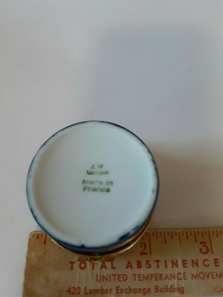 Small French Limoges Pill Box France Classic Couple Garden Music Hand - Painted 3