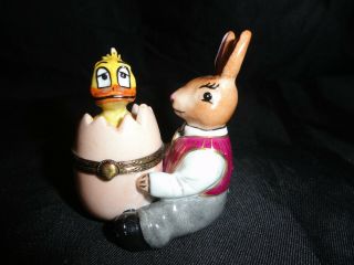 Elda Creation Limoges France Peint Main Trinket Box Easter Bunny & Chick 1 Chip