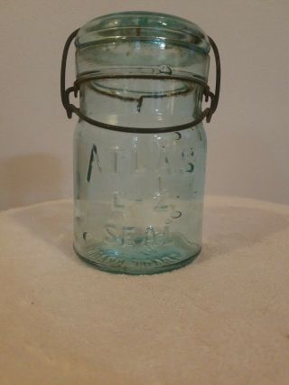 Vintage Atlas E - Z Seal Blue Pint Jar W/glass Lid & Bail Wire