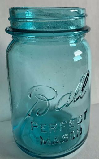 Vintage 1923 - 1933 Blue Pint Ball Perfect Mason Canning Jar - No Lid - Mold 10