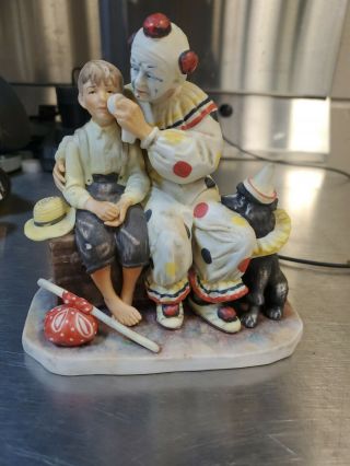 Figurine Inspired By Norman Rockwell Painting Of 1924 “the Runaway From Gotham