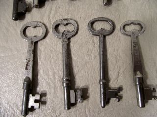 15 Solid Barrel Skeleton Keys Corbin Sargent Lockwood, 3