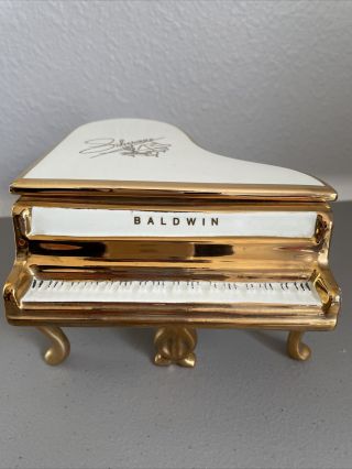 Vintage Liberace Baldwin Ceramic Piano Music Box,  Liberace Foundation