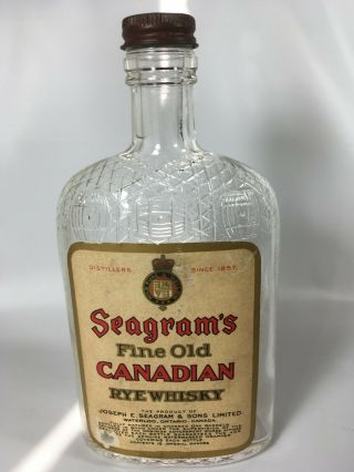 Vintage Seagrams Canadian Whiskey 1 Pint Bottle (empty).  C
