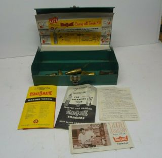 Vintage Bernzomatic Metal Green Tool Box Tackle Case Buckle Handle Bernz - O - Matic