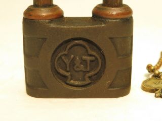 Vintage Yale Y&T Brass & Cast Iron Padlock Yale Key 3