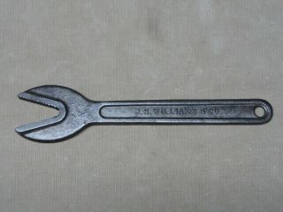 Vintage J.  H.  Williams & Co No 2 - 1/2 Bull Dog Alligator Wrench Drop Forged U.  S.  A.