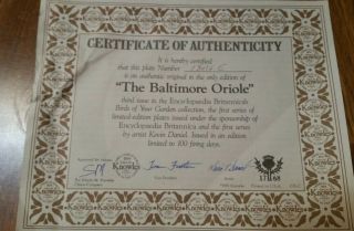 KNOWLES Decorative Bird Art Plate - The Baltimore Oriole - Kevin Daniel 3