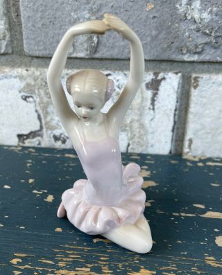 Vintage Russ Porcelain Figurine Ballerina Dancer In Light Pink Tutu 15465