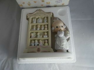 1995 Precious Moments Figurine 127817 - A Perfect Display Of 15 Happy Years