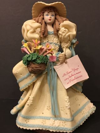 Gorgeous Hand Made Dominican Republic Porcelanicron Doll Young Lady Figurine 9 "