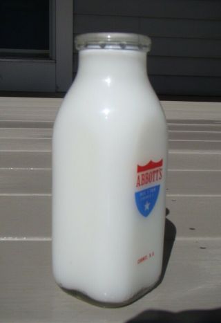 Vintage ABBOTT ' S ALL STAR DAIRIES ONE PINT Square ACL Milk Bottle - CONWAY,  N.  H. 3