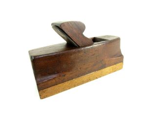 GREAT SHOWY SMALL ROSEWOOD ROUND SMOOTHING PLANE 5 1/4 