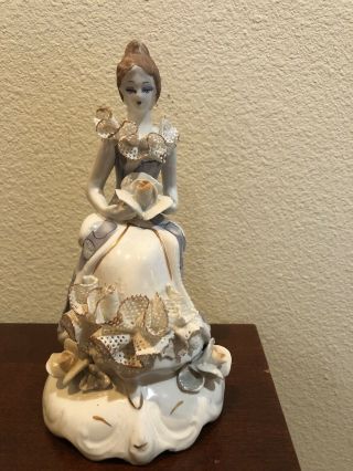 Vintage Hand Painted Porcelain Victorian Lady Woman Girl Figurine Figure 4421