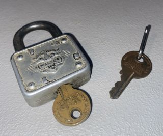 Vintage Master Lock Co.  77 Wrought Steel Shell Padlock Lion Head Lock With 2 Key
