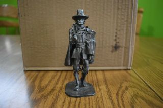 Vintage Pewter The Pilgrim Danbury Fine Pewter Figurine 4 Inch