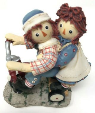 Raggedy Ann & Andy Figurine Happiness Is Sharing A Cheery Smile Enesco 677752