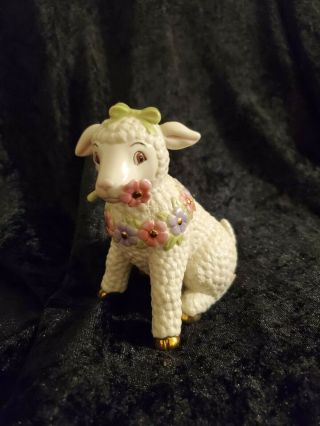Lenox 4 1/2 ”fresh As Spring Lamb " With Flower Necklace And Gold Trim -