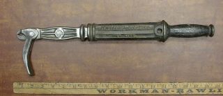 Old Tools,  Vintage Bridgeport 17 - 3/4 " Nail Puller,  No.  56 Sure - Grip,  Xlint