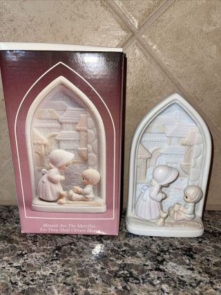 Precious Moments Figurine 523291 Ln Box Blessed Are The Merciful