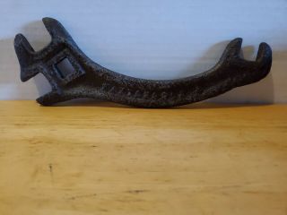 Antique Chattanooga Implement Farm Wrench Tractor Cast Iron Tool