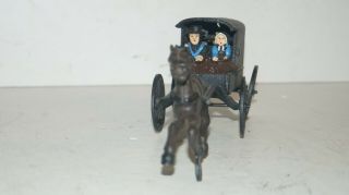 Vintage Cast Iron Amish Horse and Buggy with Family (Children / Kids in Back) 3