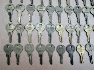 70 vintage Brass lock Keys Yale master Eagle Illinois American Chicago Huud 3
