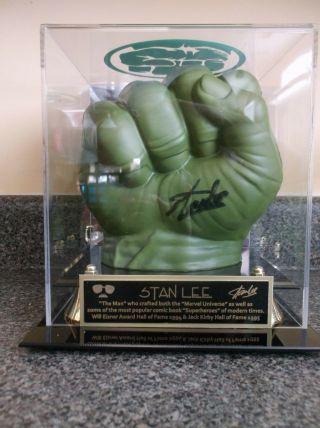 Stan Lee Signed Incredible Hulk Hand Glove Fist Custom Display Case