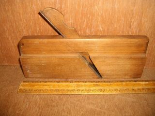 V730 Antique Wood Molding Plane H.  Chapin Union Factory 10 Round 3/4 "
