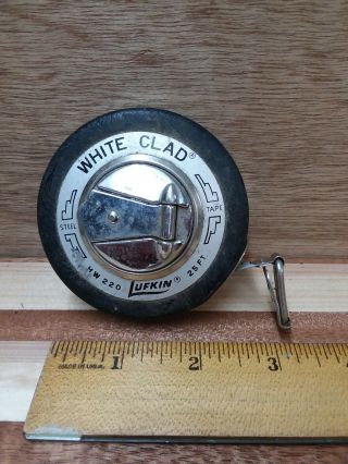 Vintage Lufkin Hw220 25ft White Clad Steel Tape Measure