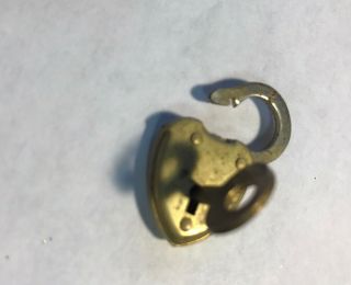 Eagle Lock Co.  Vintage Heart - shaped Lock With Key 3