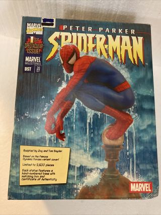 Marvel Comics Peter Parker Spider - Man On Pole Resin Statue Mib