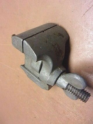 Vintage Small Aluminum Hand Held Vise No Handle 1 1/4 " Wide 3/4 " Capacity Lqqk
