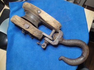 Vintage Pulley And Hook,  14 1/2 Inches Total Length.