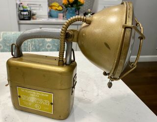Vintage Teledyne Big Beam No.  287ex For Use In Hazardous Locations Lantern
