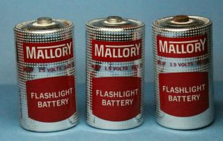 Vintage Set of 3 Mallory D Size Batteries Red & Silver for Display 3
