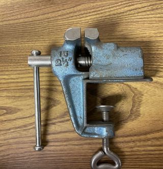 Vintage Small 2 - 1/2 " No.  15.  Jaws Clamp - On Bench 2 1/2 Lbs.