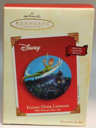 2003 Hallmark Keepsake Ornament Flying Over London Walt Disney 