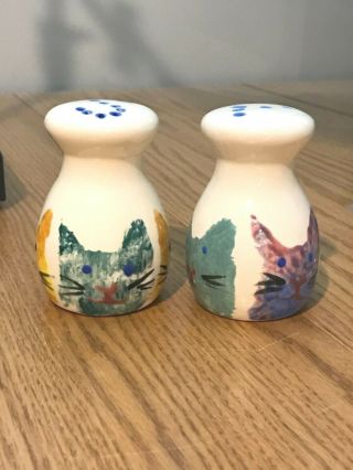 Vintage Hand Painted Pottery Kitty Cat Salt & Pepper Shakers Signed Sara Coz