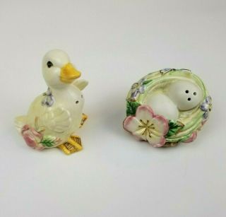 Fitz And Floyd Garden Rhapsody Salt And Pepper Shaker Duck With Eggs Easter