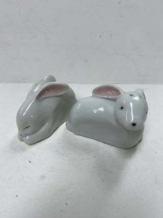 Vintage Fitz And Floyd Bunny Rabbits Salt And Pepper Shakers 1980