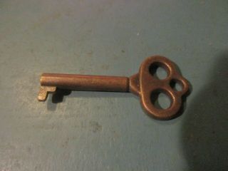 Antique 1 - 3/4 " Brass Skeleton Key - 09072001
