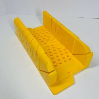 Stanley Miter Box Hard Plastic Yellow - For Tabletop Or Flat Bench (e)
