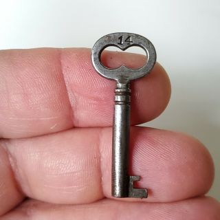 Vintage Small And Unique Open Barrel Skeleton Key Marked 14 Approx 1.  5 " Long