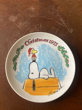 Schmid Peanuts 1975 Snoopy & Woodstock Dog House Christmas Plate