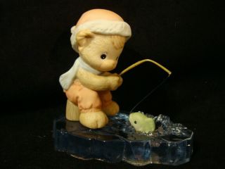 Precious Moments - Teddy Bear Catching Fish - Ice Fishing - Retired 2001 - With Box==