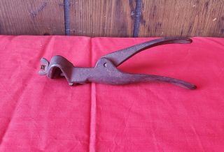 Antique Saw Tooth Setter