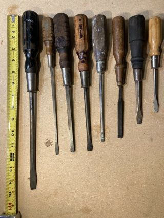 8 Vintage Wood Handle Screwdrivers Stanley No 20,  No.  30,  Irwin Others.