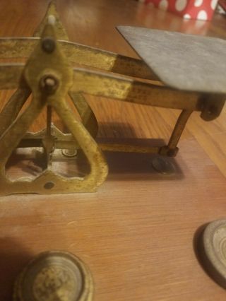 Vintage Balance Scale With 4 Weights Made in England Warranted Accurate 3